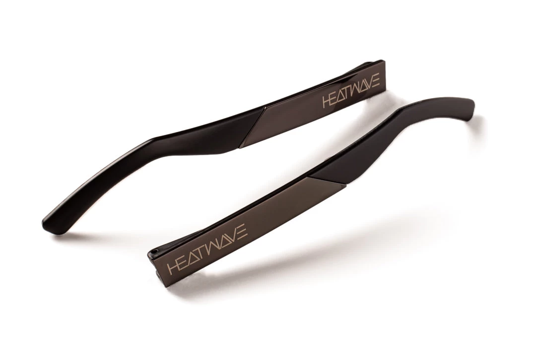 Arms: Metal Panels 4 Arms: Metal Panels - Image 2